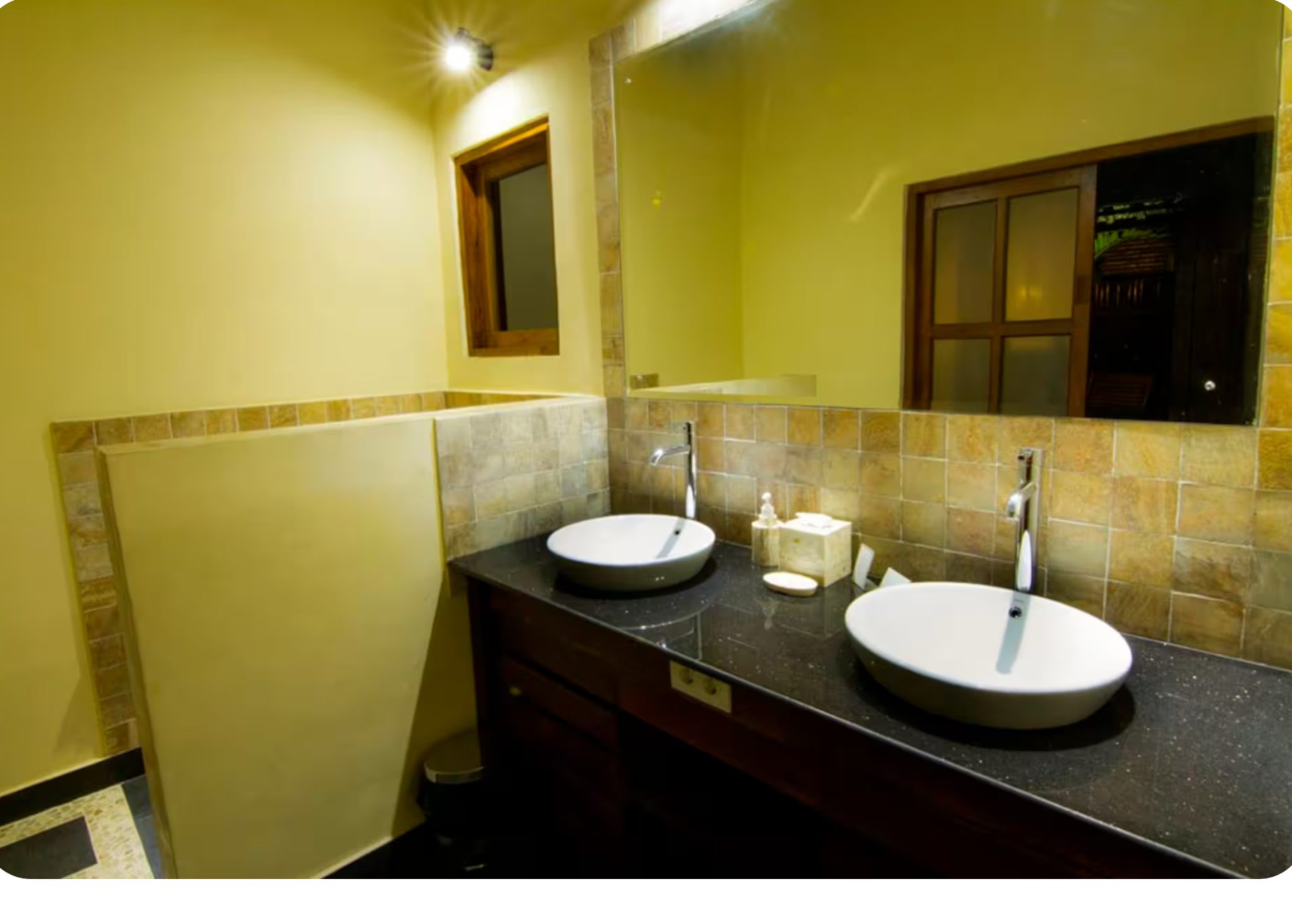 Bathroom detail